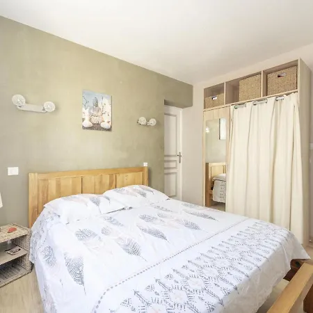 Boutique In With Swimming Pool * Sommières