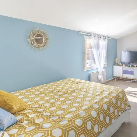 Boutique In With Swimming Pool Sommières