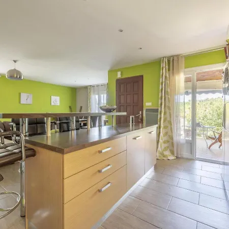 Boutique In With Swimming Pool